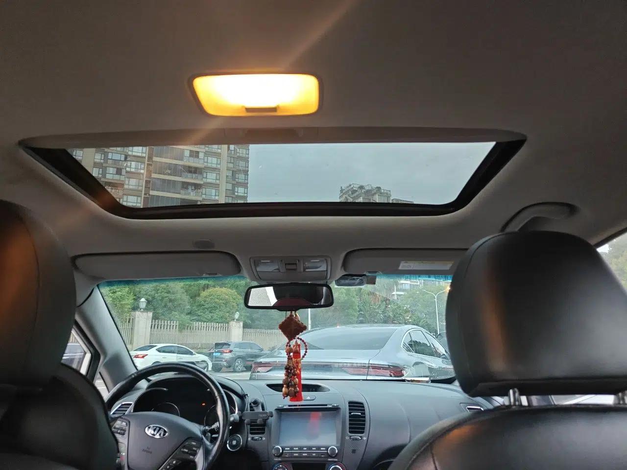 Kia K3S 2014 1.6L Automatic Premium — миниатюра 19