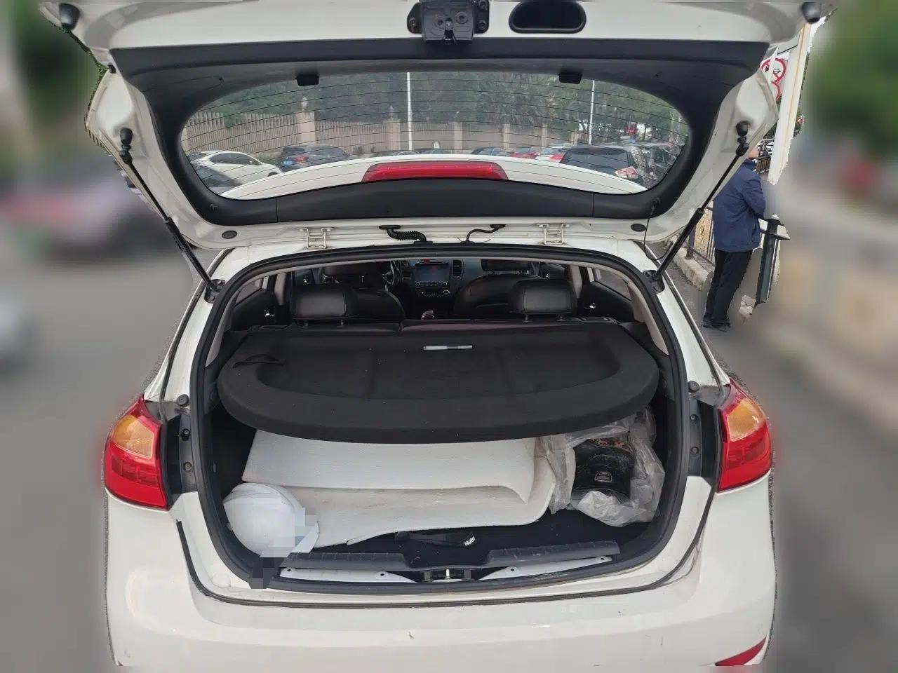 Kia K3S 2014 1.6L Automatic Premium — миниатюра 20