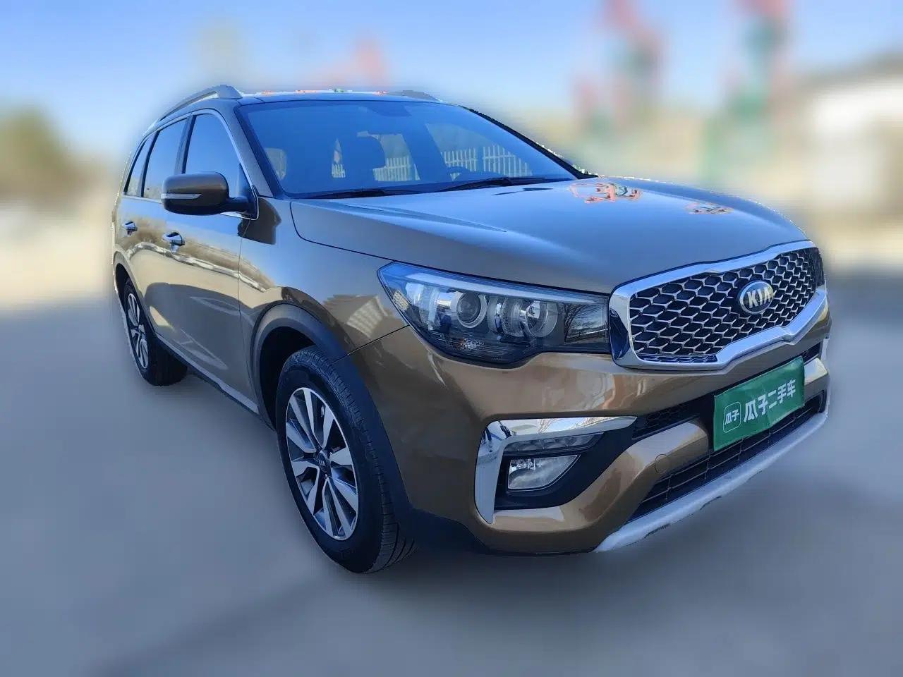 Kia KX7 2017 2.0T Automatic Two-Wheel Drive GLS 7-Seater — миниатюра 3