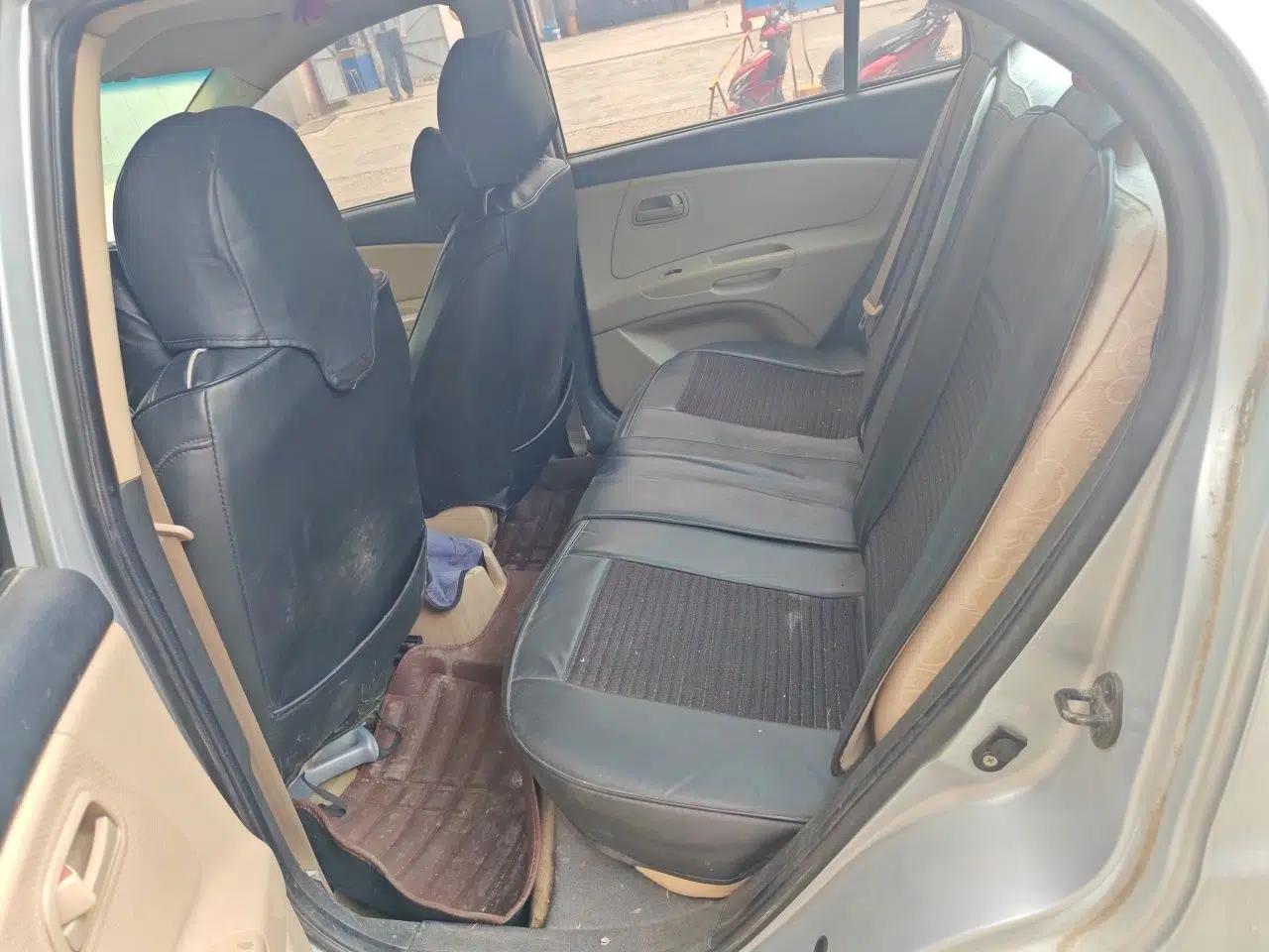 Kia Rio 2007 1.4L MT GL — миниатюра 18