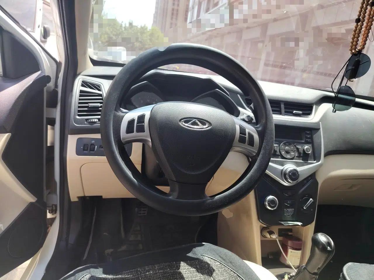 Chery Fengyun 2 2015 1.5L Manual New Edition — миниатюра 11