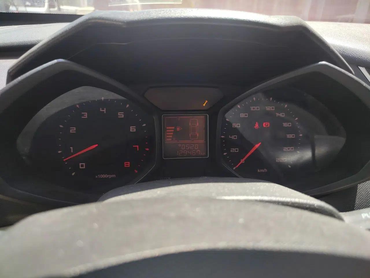 Chery Fengyun 2 2015 1.5L Manual New Edition — миниатюра 12