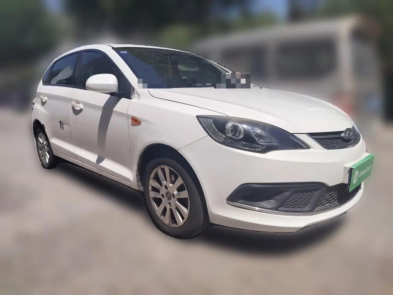 Chery Fengyun 2 2015 1.5L Manual New Edition — миниатюра 3