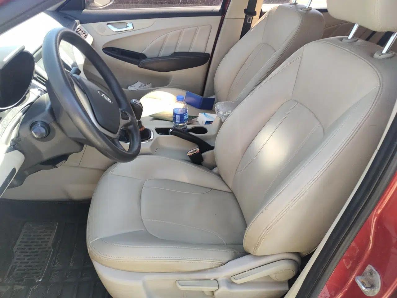 Chery Arrizo 7 2013 1.6L Manual ZhiShang Edition — миниатюра 16