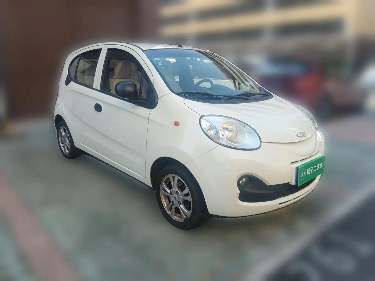 Chery QQ 2013 1.0L Manual Happy Edition — миниатюра 3