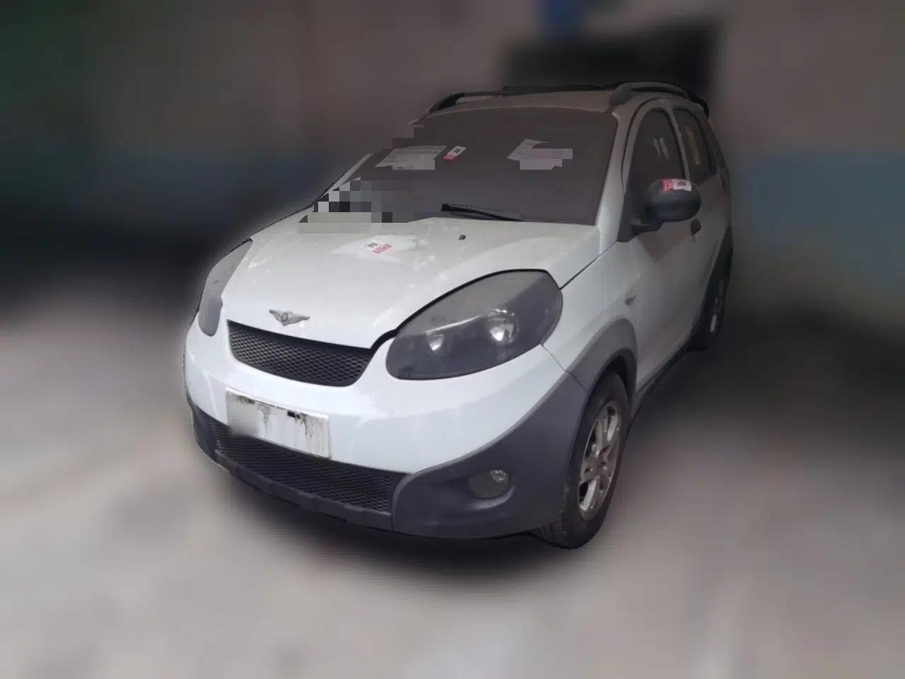 Chery X1 2012 1.5L Manual Luxury Version — миниатюра 1
