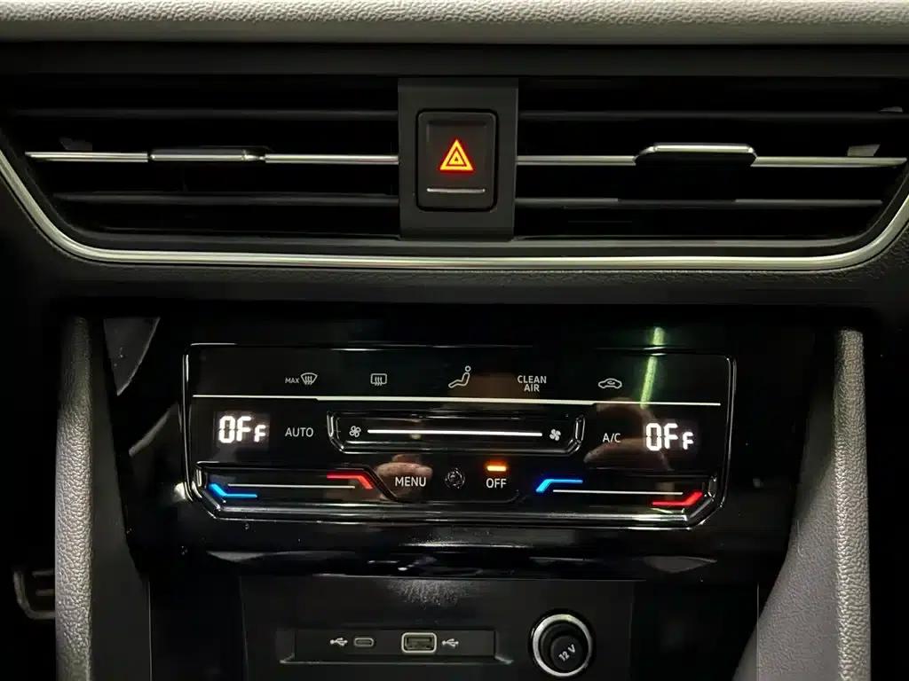 Tiguan X 2022 330TSI 2WD Premium Edition — миниатюра 15