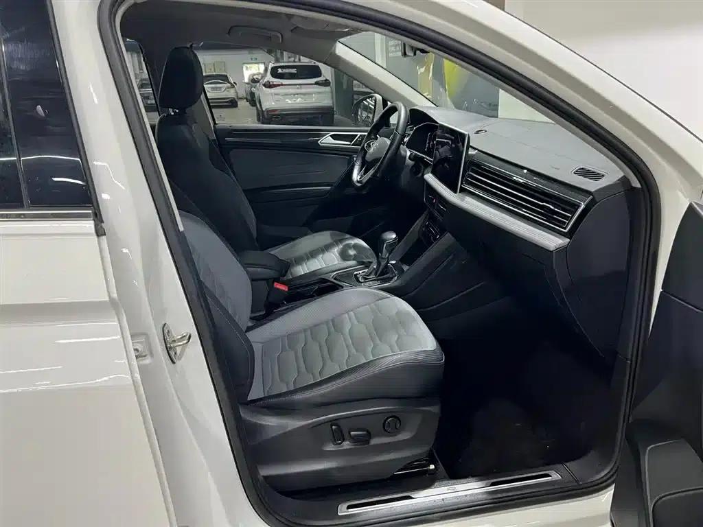 Tiguan X 2022 330TSI 2WD Premium Edition — миниатюра 18