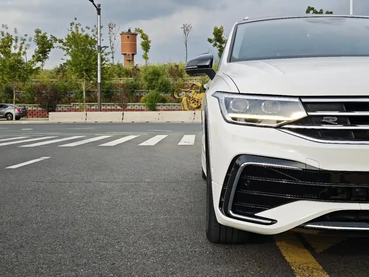 Tiguan X 2021 380TSI AWD Flagship Edition — миниатюра 4