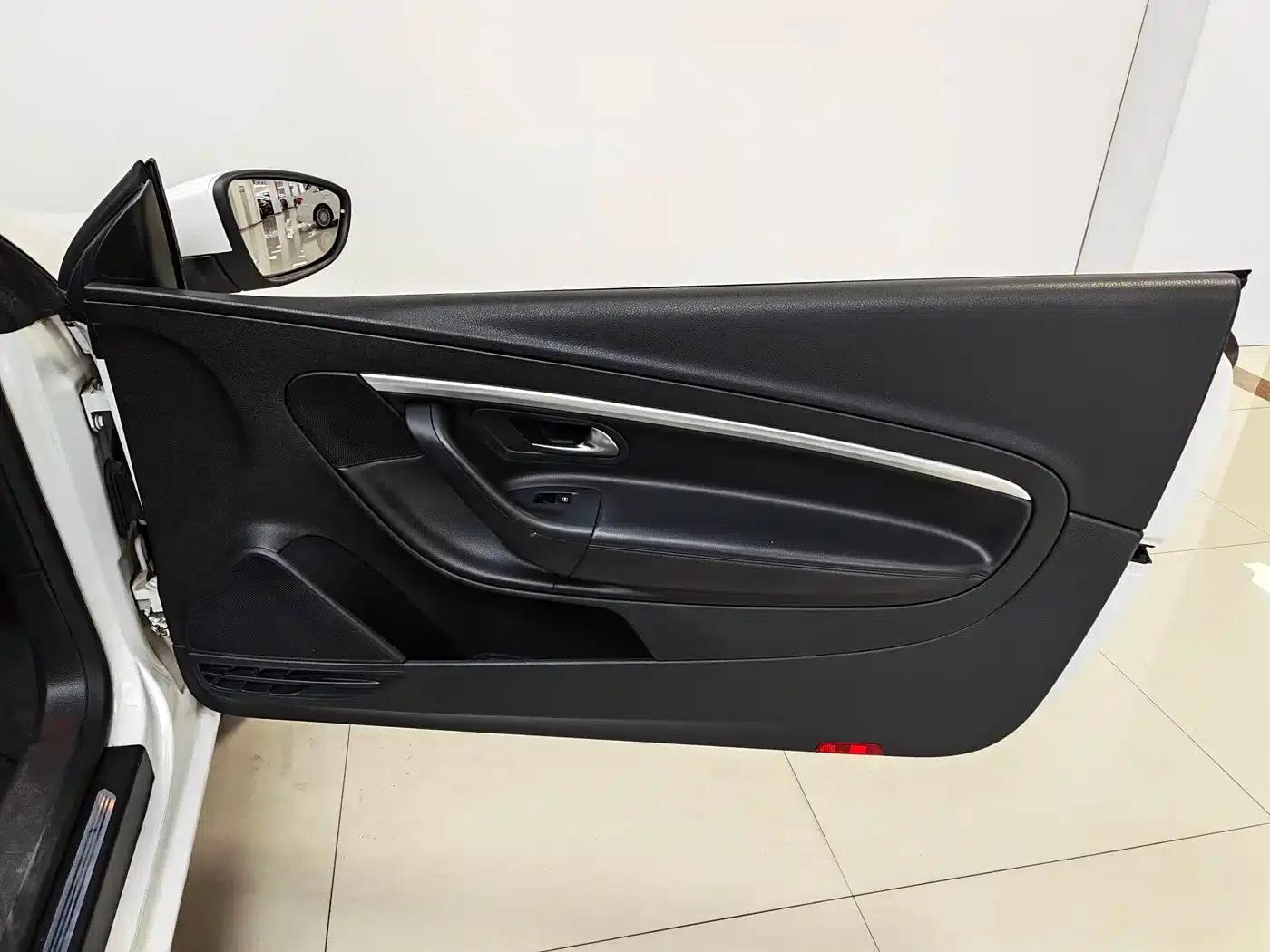 Volkswagen Eos 2010 2.0TSI DSG Luxury Edition — миниатюра 16
