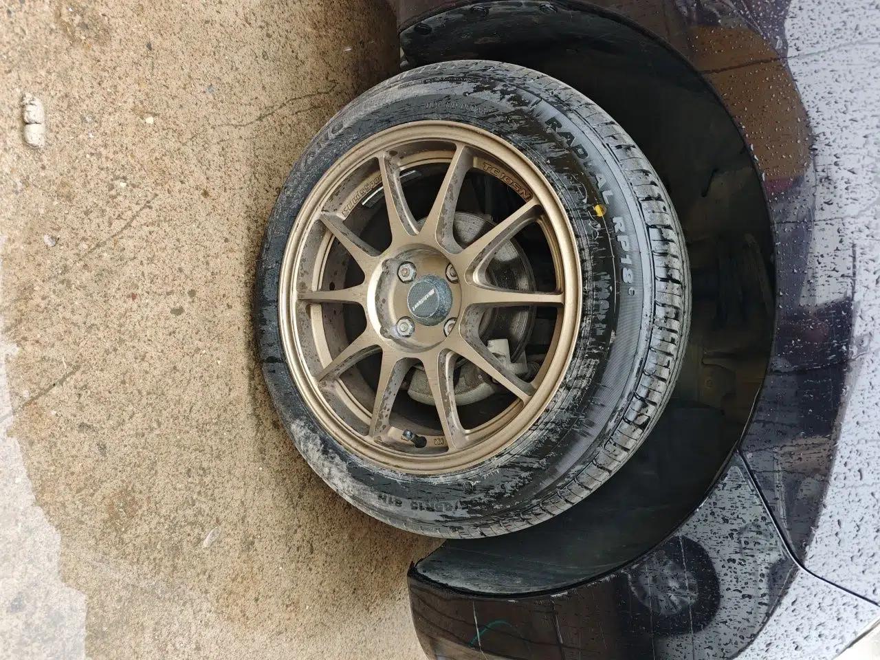 Venucia R30 2014 1.2L Manual Comfort Edition — миниатюра 8