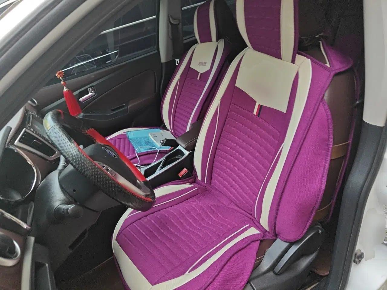 Venucia T70X 2016 2.0L CVT SmartFun Sport Edition — миниатюра 16