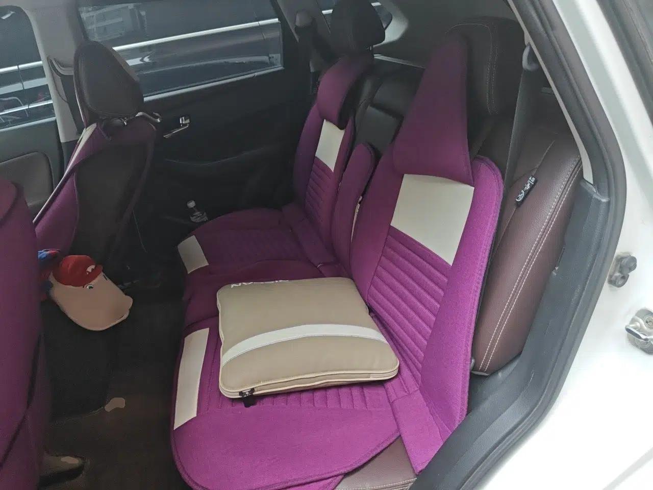Venucia T70X 2016 2.0L CVT SmartFun Sport Edition — миниатюра 18