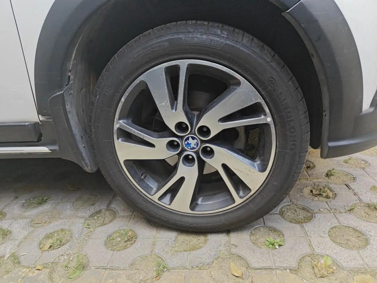 Venucia T70X 2016 2.0L CVT SmartFun Sport Edition — миниатюра 8