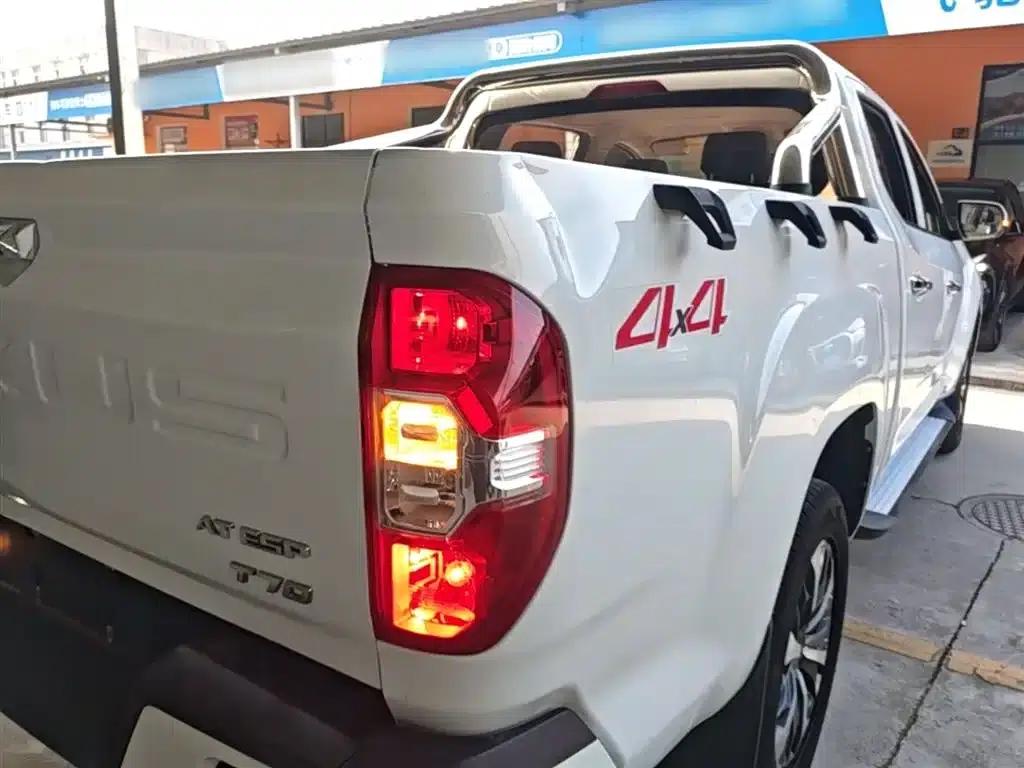 Maxus T70 2021 2.0T Diesel Automatic 4WD Elite Edition with Long Box and High Chassis — миниатюра 8