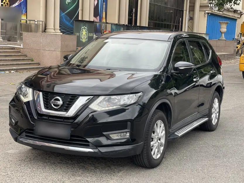 Nissan X-Trail 2017 2.0L CVT Comfort Edition 2WD — миниатюра 1