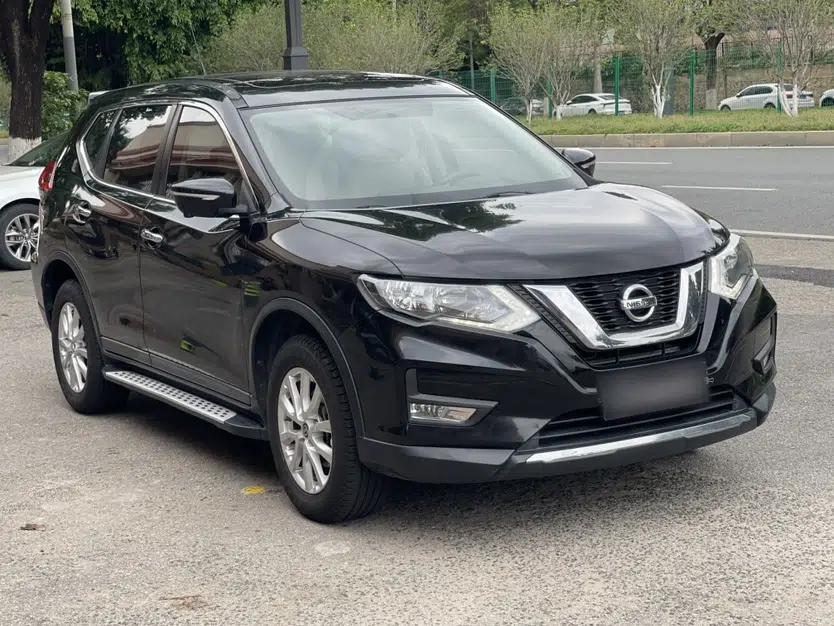 Nissan X-Trail 2017 2.0L CVT Comfort Edition 2WD — миниатюра 3