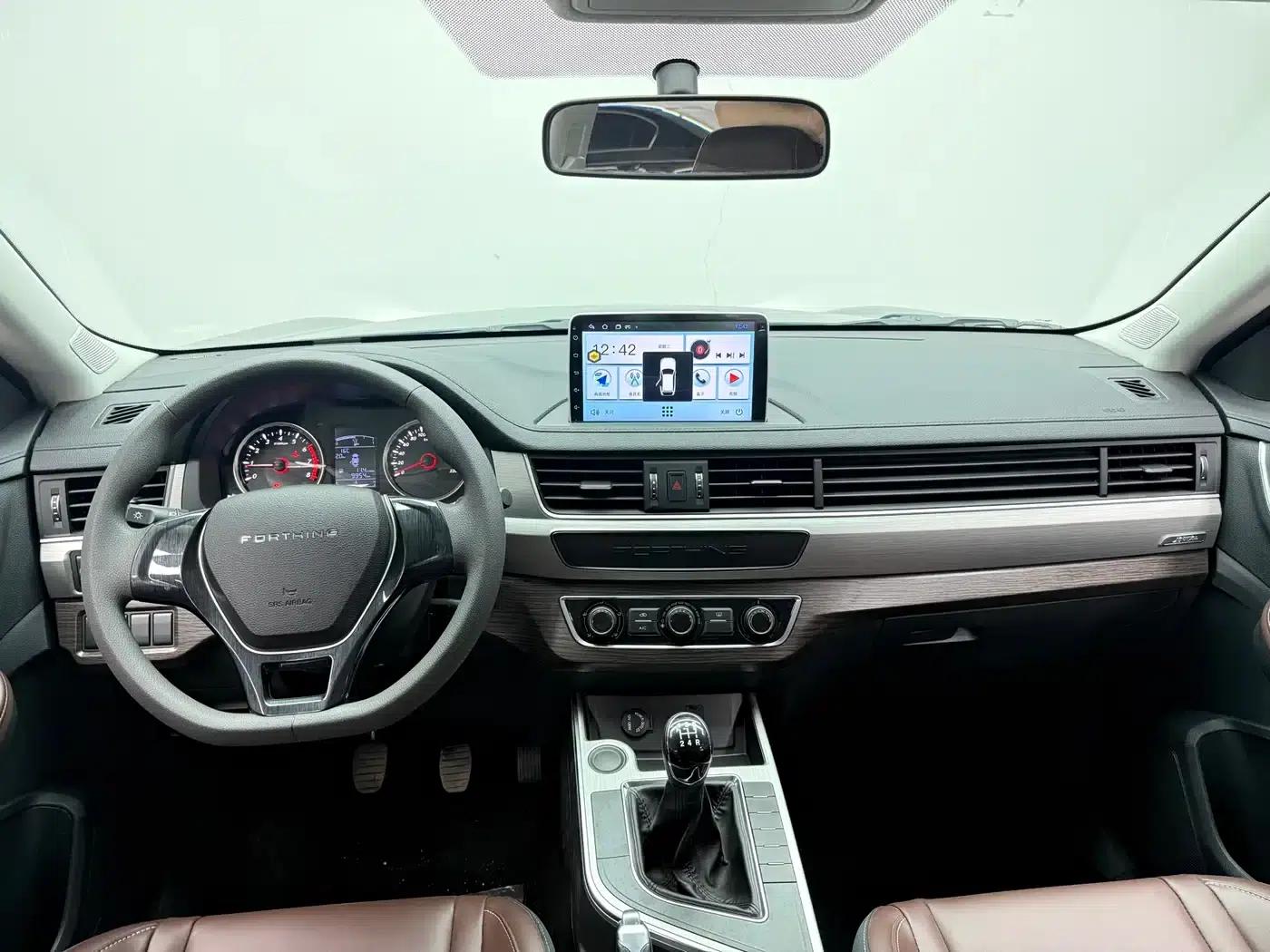 Fengxing T5 2022 Grand Edition 1.6L Manual Dream Edition (5-seater) — миниатюра 11