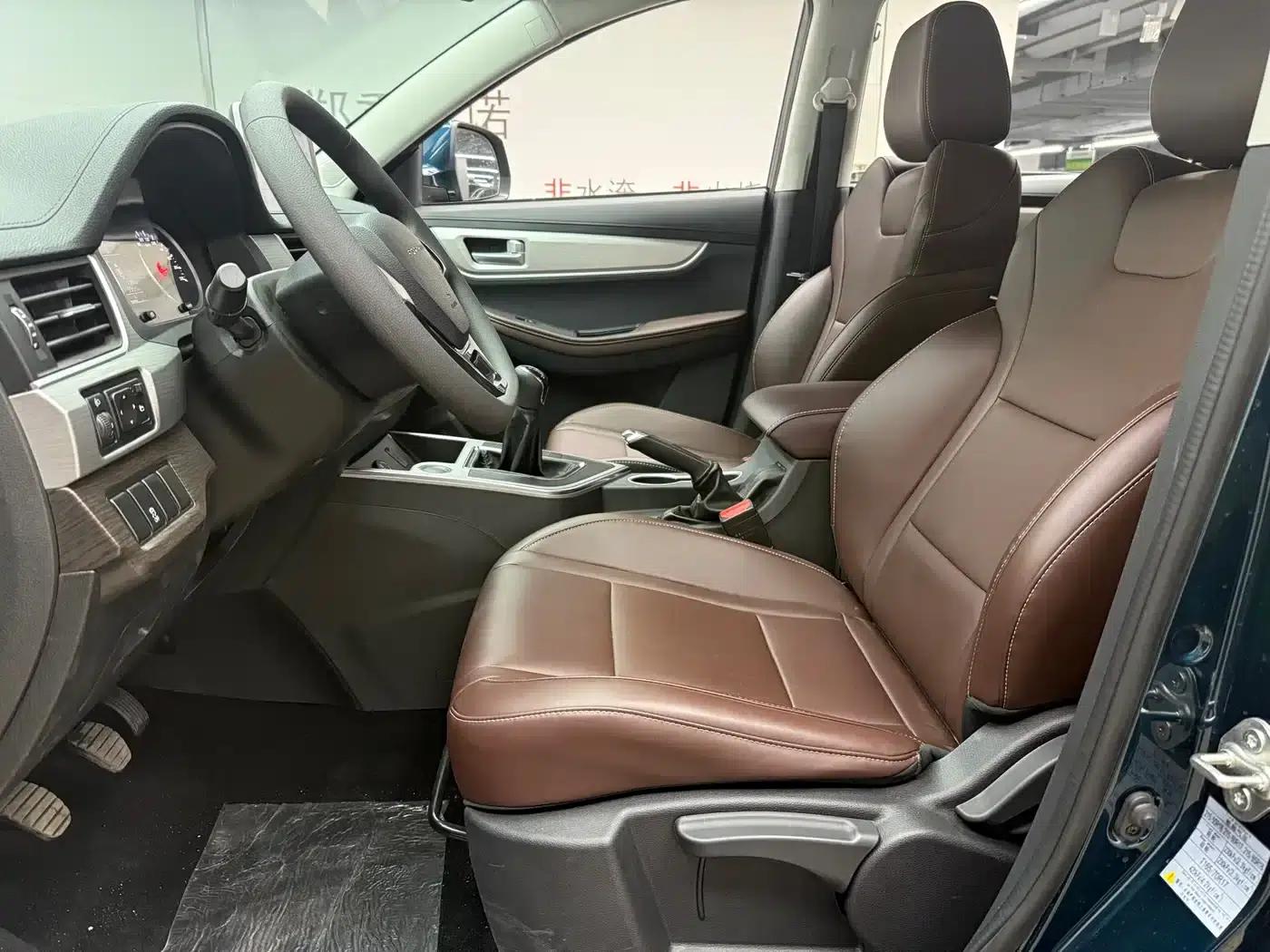 Fengxing T5 2022 Grand Edition 1.6L Manual Dream Edition (5-seater) — миниатюра 9