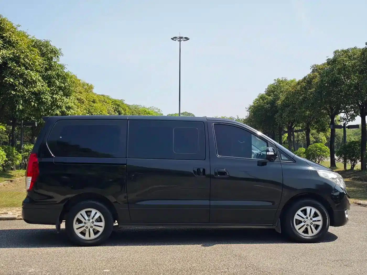Fengxing CM7 2018 Facelift 2.0T Manual Premium Edition — миниатюра 5