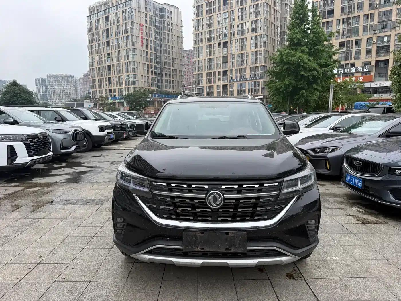 Fengxing T5L 2019 1.5T CVT Luxury 7-seater — миниатюра 2