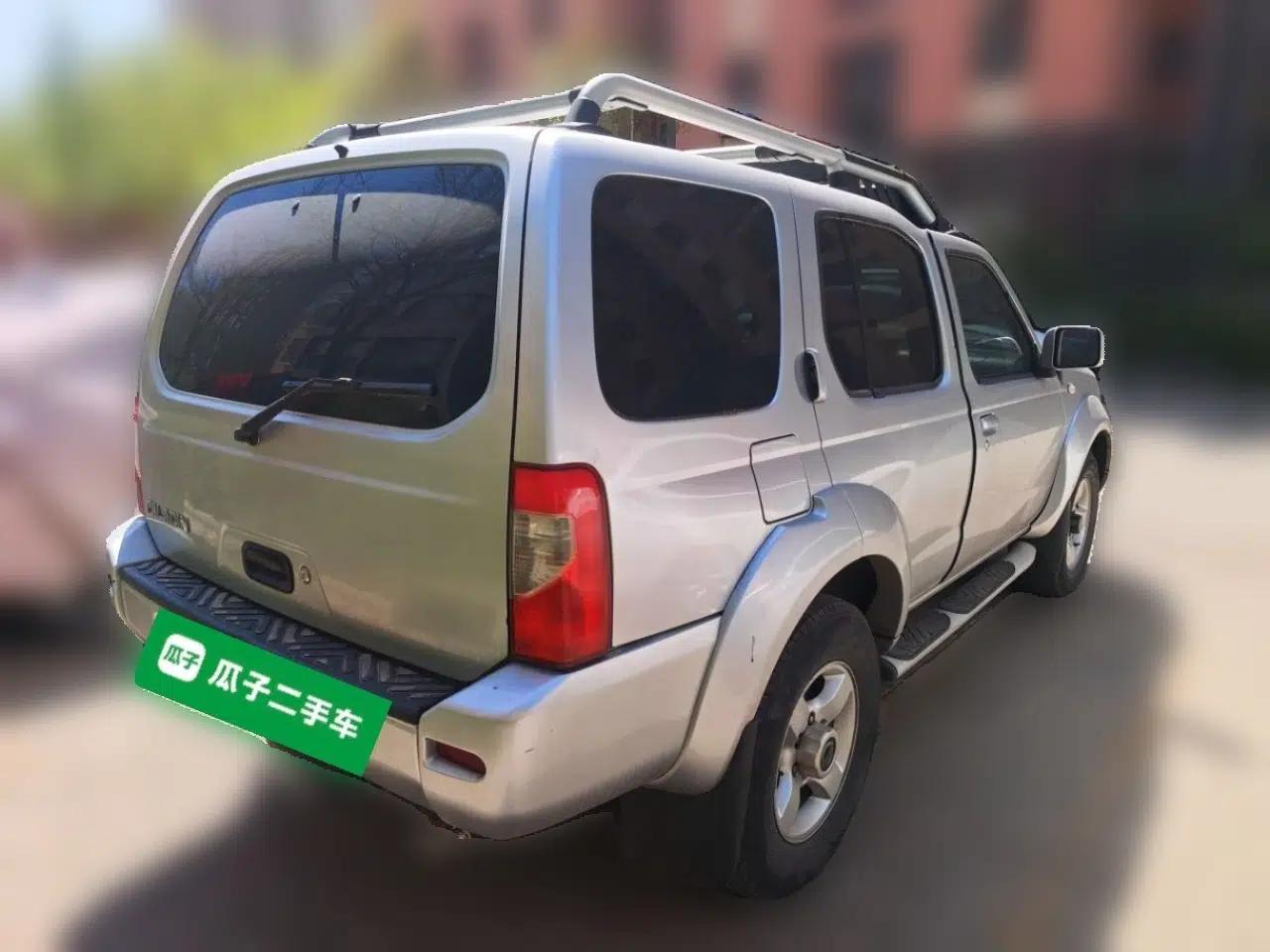 Nissan Paladin 2008 2.4L 4x4 Standard Edition — миниатюра 6