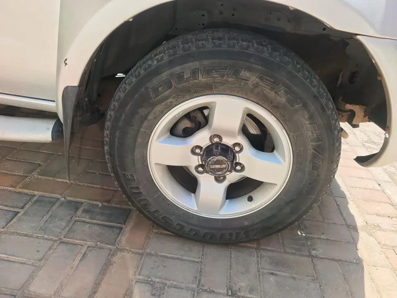 Nissan Paladin 2008 2.4L 4x4 Standard Edition — миниатюра 8