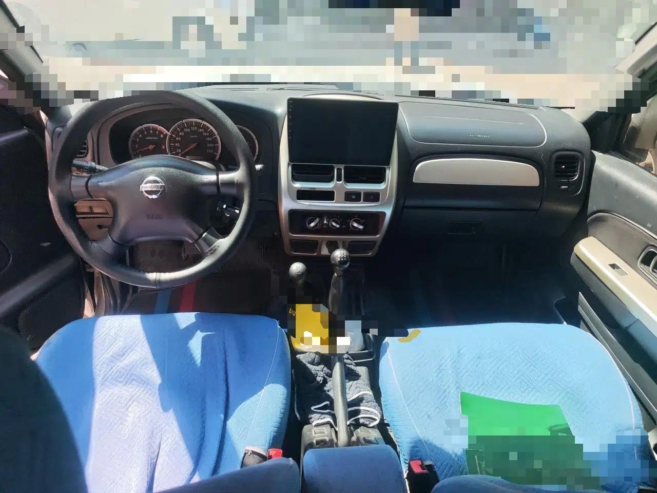 Nissan Paladin 2008 2.4L 4x4 Standard Edition — миниатюра 10