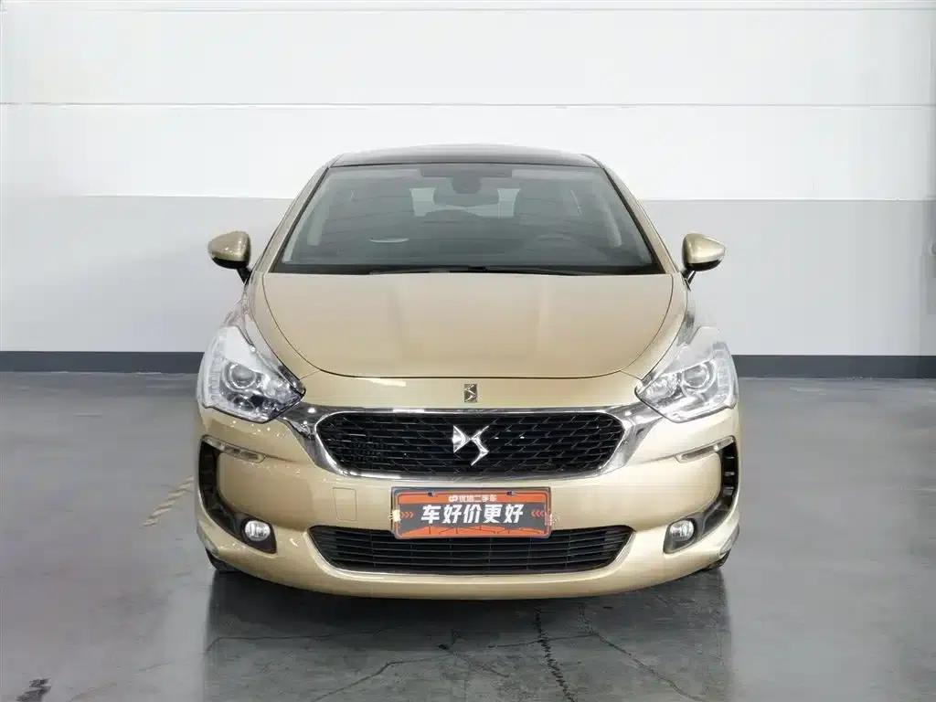 DS 5 2015 1.6T Elegant Edition THP160 — миниатюра 3