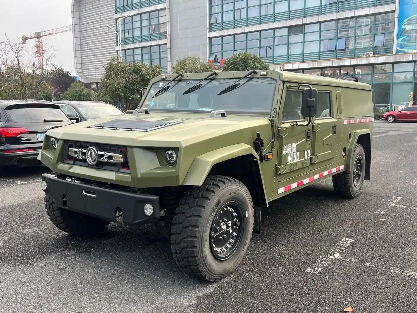 Warrior M50 2022 4.0T Manual Reverse 500 Low-Roof Van — миниатюра 1