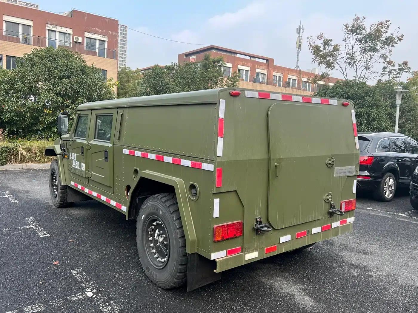 Warrior M50 2022 4.0T Manual Reverse 500 Low-Roof Van — миниатюра 6