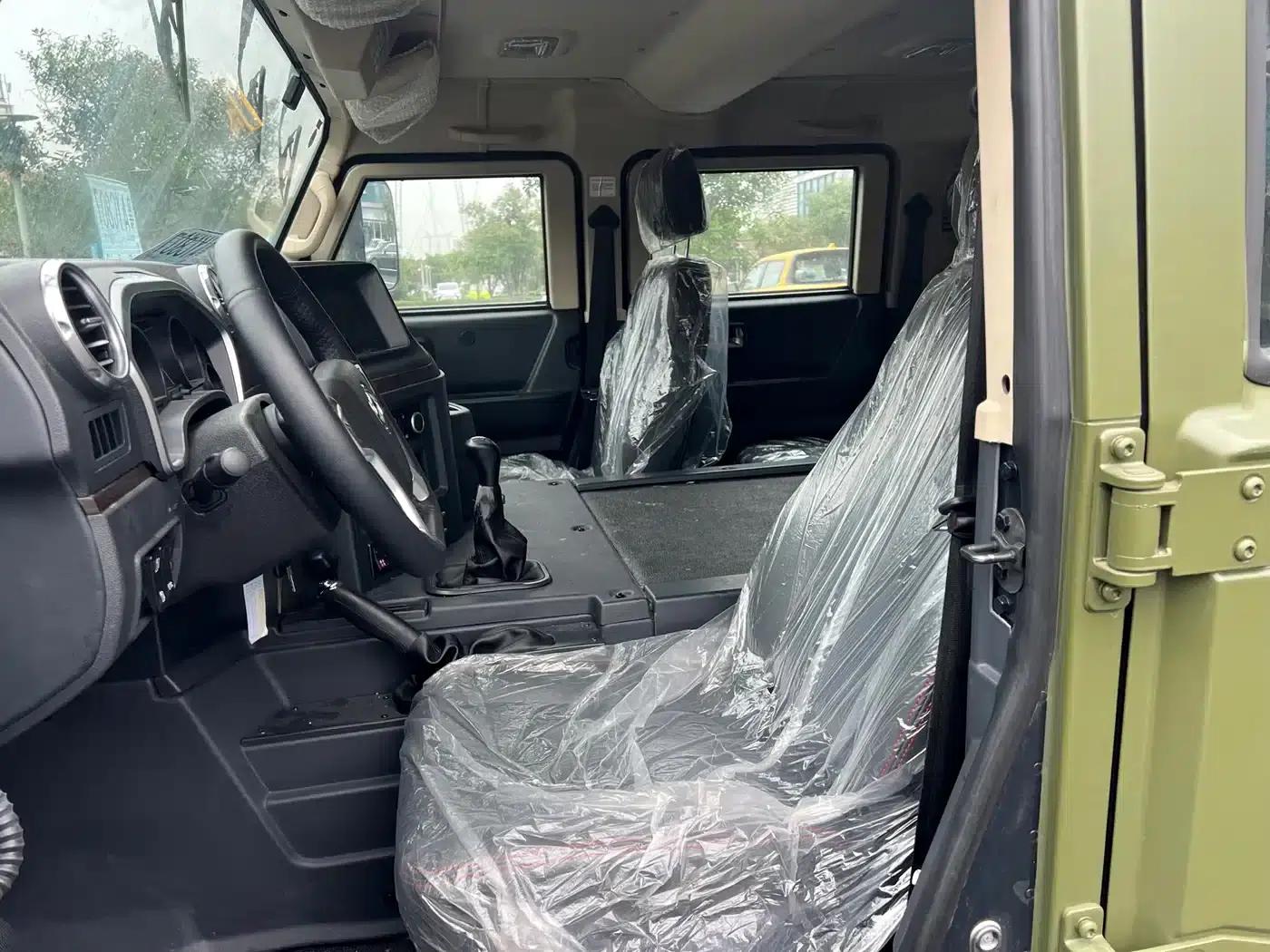 Warrior M50 2022 4.0T Manual Reverse 500 Low-Roof Van — миниатюра 7