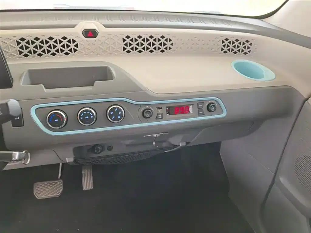 Fengguang MINIEV 2022 Model, Practical & Comfort Edition — миниатюра 13