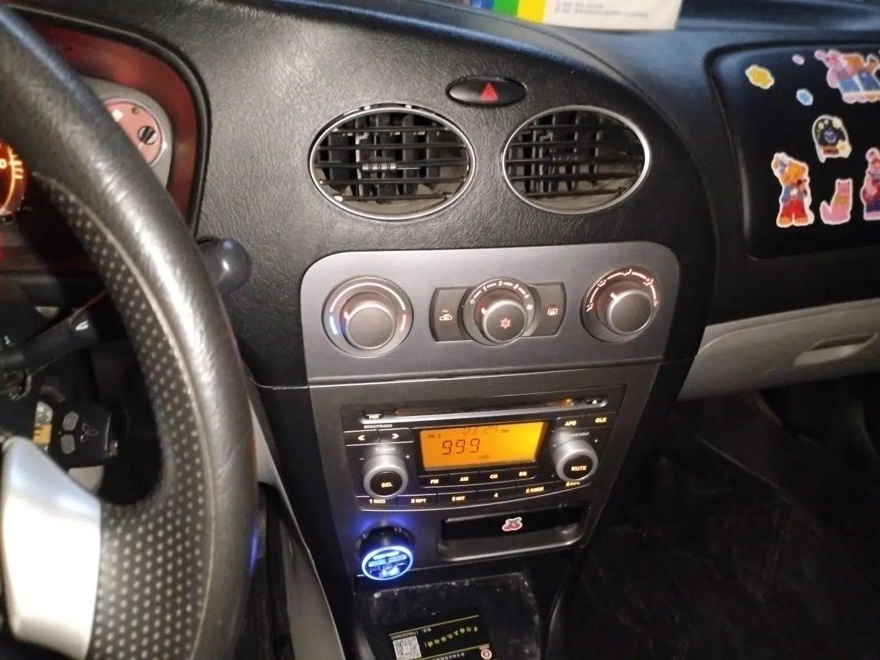 Mitsubishi LANCER 2012 1.6L Manual Comfort Edition SEi — миниатюра 14