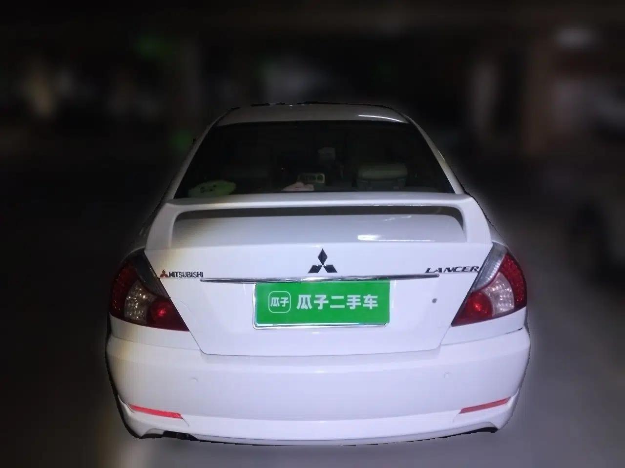 Mitsubishi LANCER 2012 1.6L Manual Comfort Edition SEi — миниатюра 5
