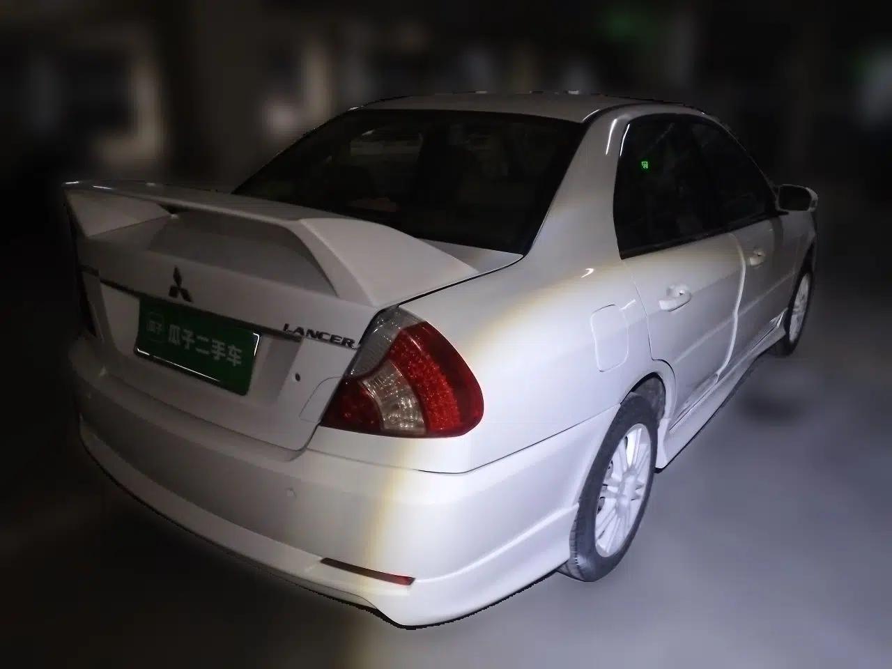 Mitsubishi LANCER 2012 1.6L Manual Comfort Edition SEi — миниатюра 6