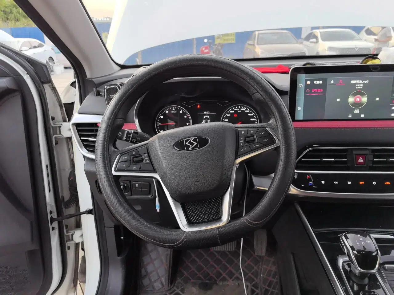 SOL X8 2021 300T DCT Panoramic Luxury Edition 6 Seats — миниатюра 11