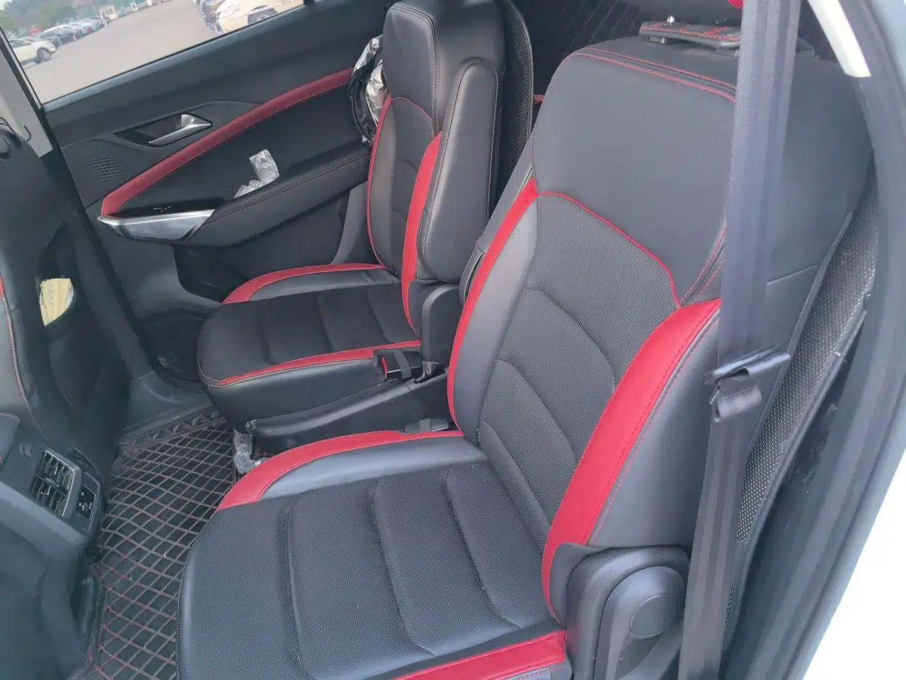 SOL X8 2021 300T DCT Panoramic Luxury Edition 6 Seats — миниатюра 18