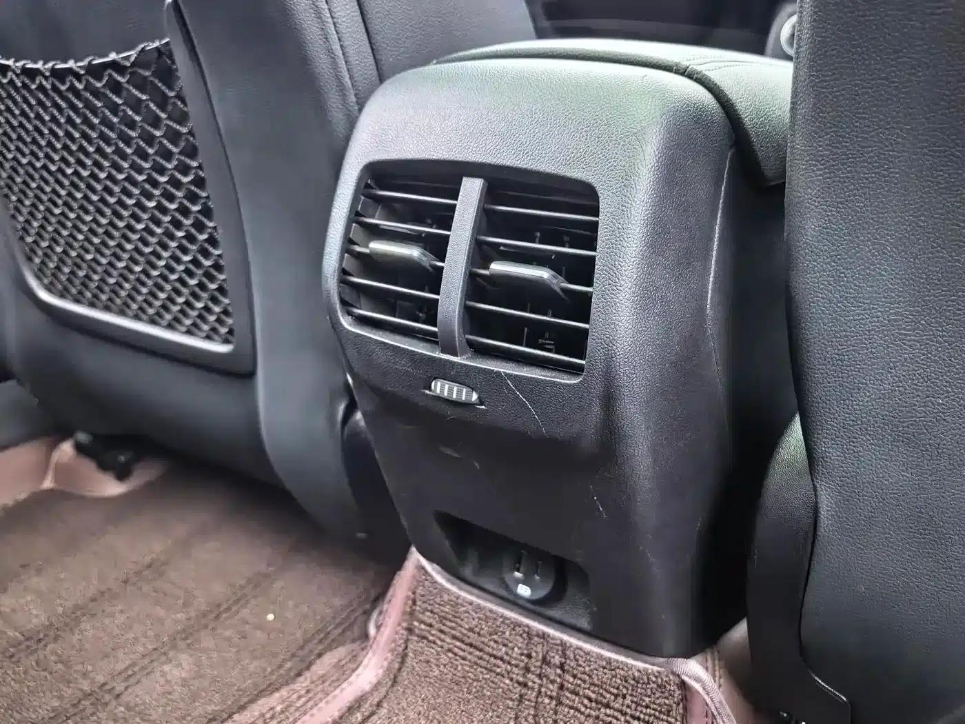 Ford Focus Active 2020 EcoBoost 180 Automatic Trend Edition — миниатюра 14