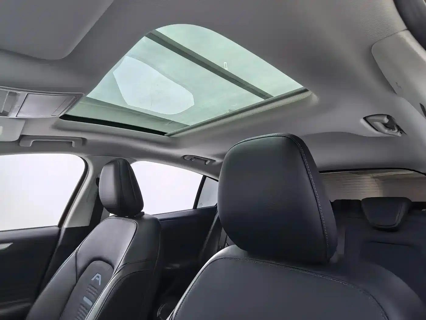 Ford Focus Active 2020 EcoBoost 180 Automatic Trend Edition — миниатюра 19