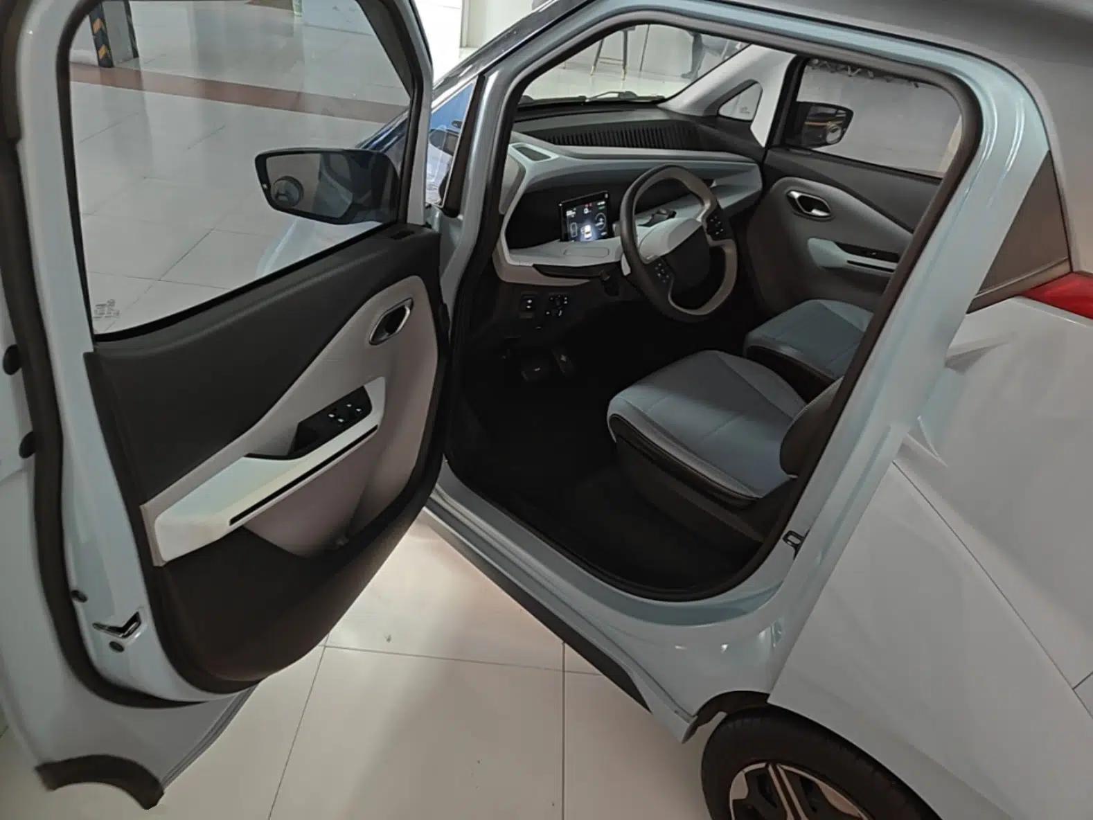 Wuling NAMMIEV 2021 Passion Edition — миниатюра 19