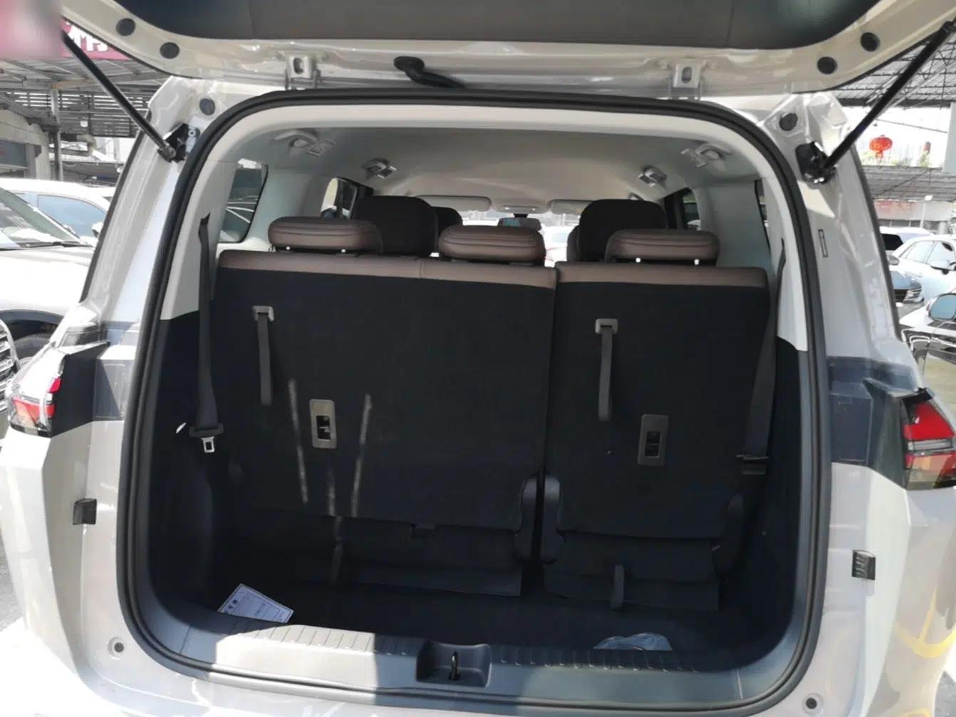 Wuling Starlight 730 2025 Model Plug-in Hybrid 125km Luxury Edition — миниатюра 22