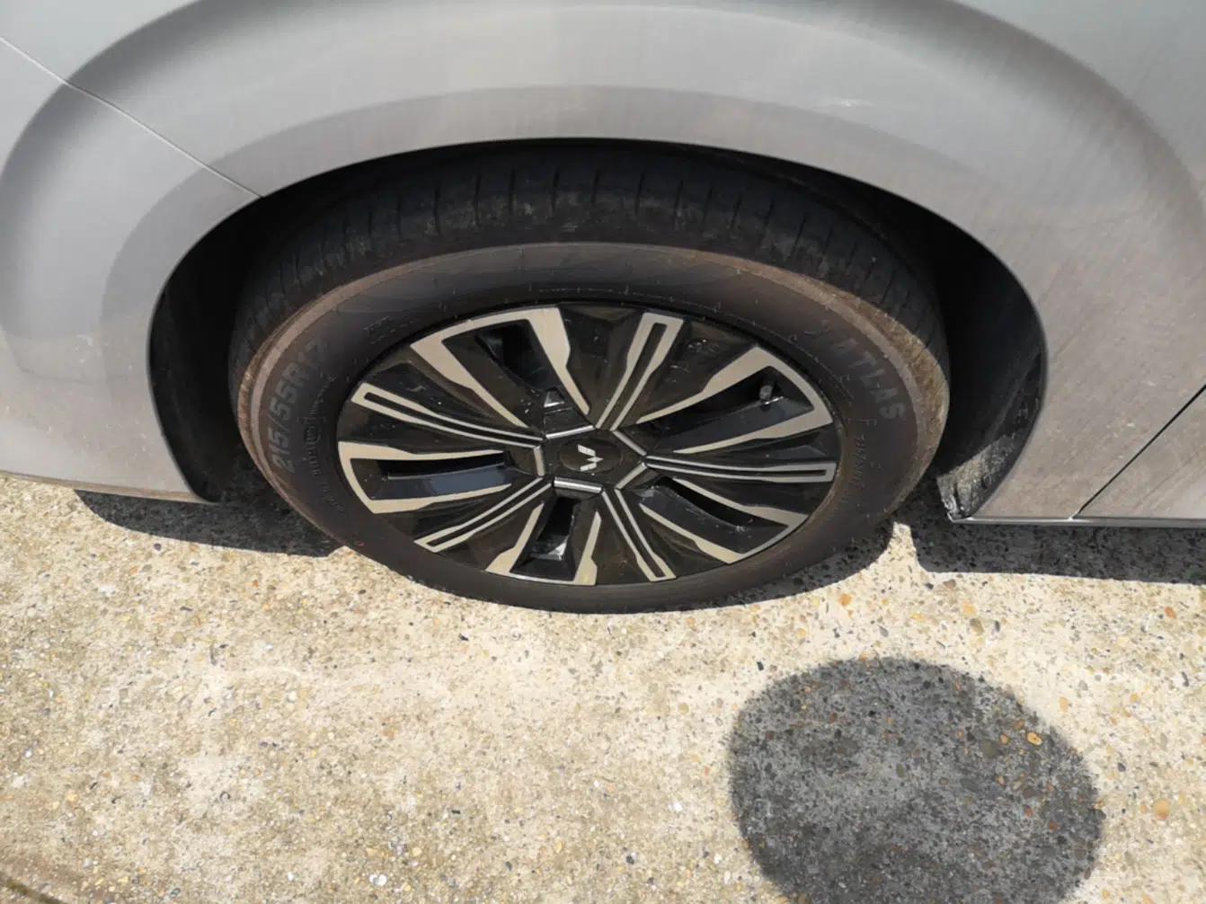 Wuling Starlight 730 2025 Model Plug-in Hybrid 125km Luxury Edition — миниатюра 8