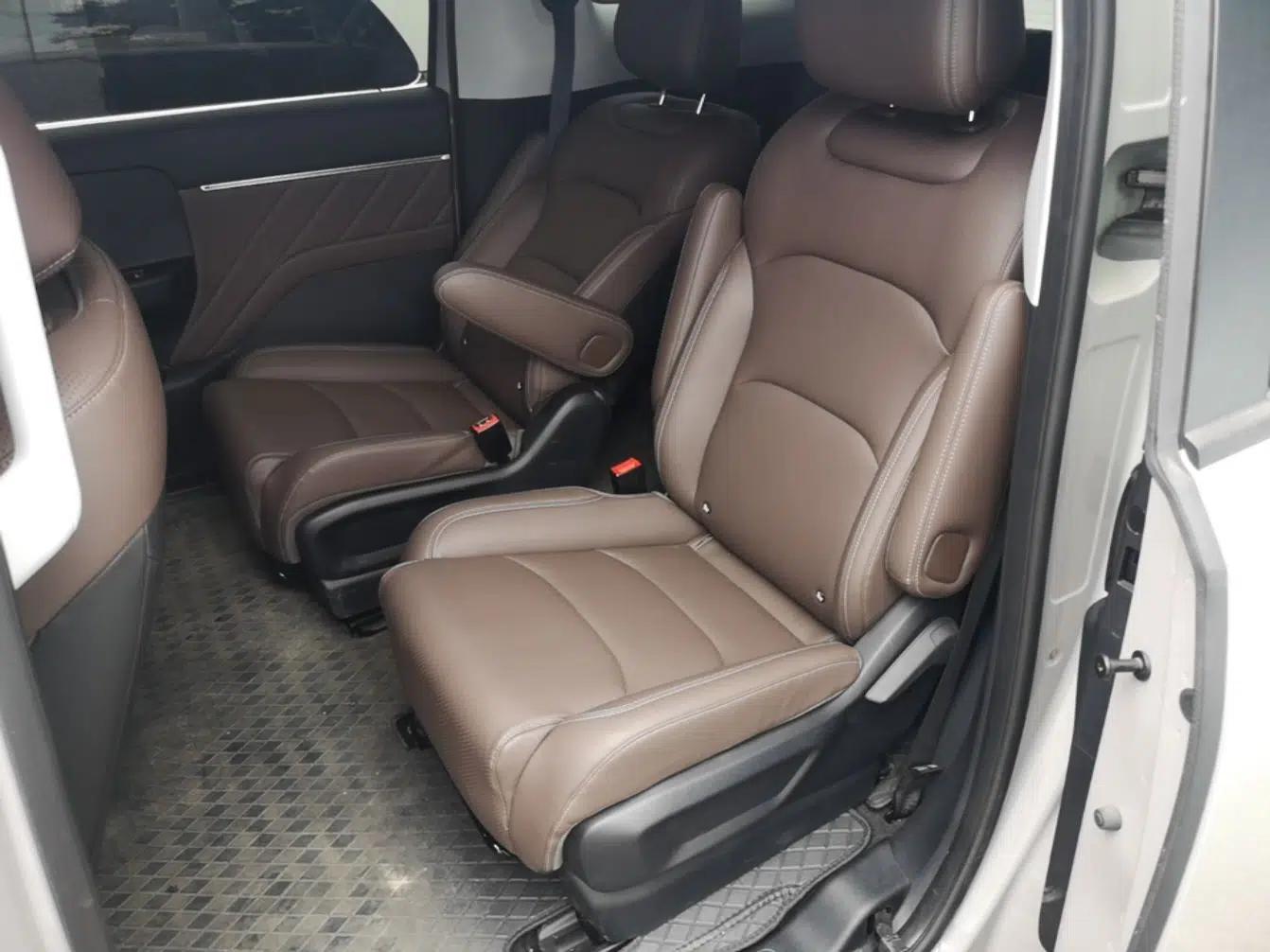 Wuling Starlight 730 2025 Model Plug-in Hybrid 125km Luxury Edition — миниатюра 20