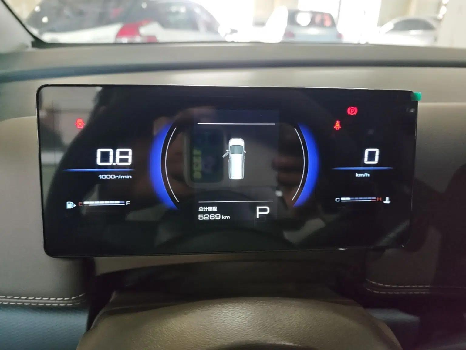 Wuling 730 2025 Model 1.5T CVT Elite Edition — миниатюра 15