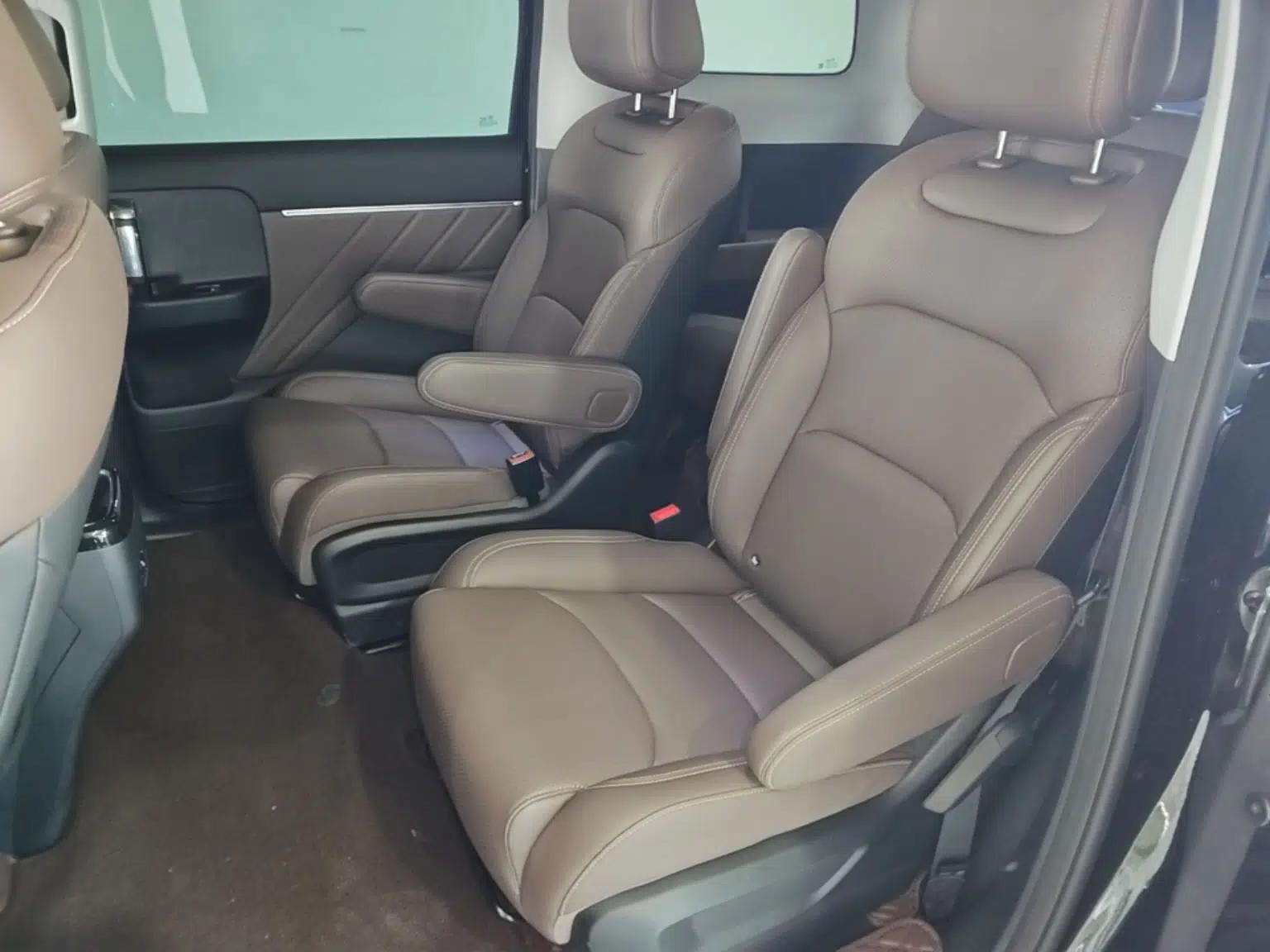 Wuling 730 2025 Model 1.5T CVT Elite Edition — миниатюра 20