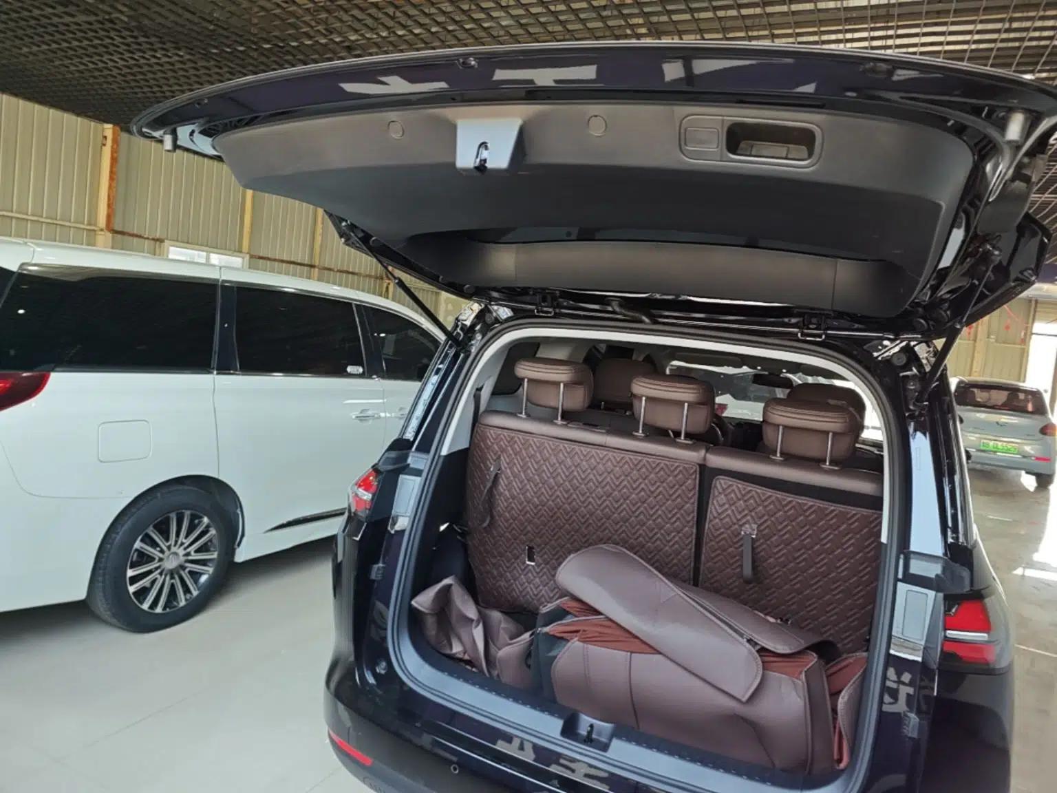 Wuling 730 2025 Model 1.5T CVT Elite Edition — миниатюра 22