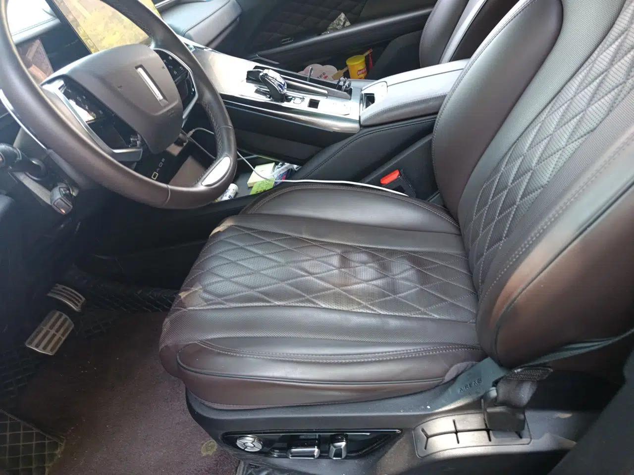 Wey Mocha 2021 2.0T Two-Wheel-Drive Premium Edition — миниатюра 16