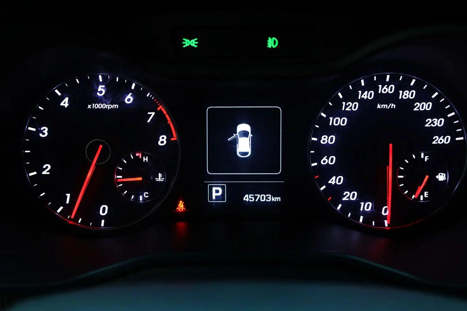 Hyundai Veloster 2015 1.6T Automatic Luxury Edition — миниатюра 18