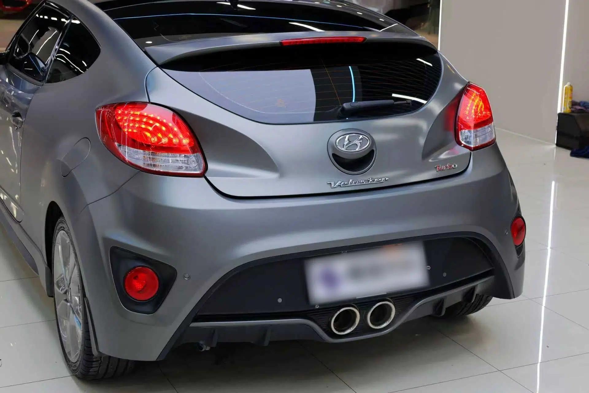 Hyundai Veloster 2015 1.6T Automatic Luxury Edition — миниатюра 6